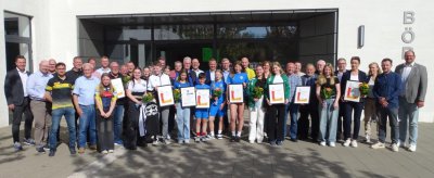 Gruppenfoto gesamt